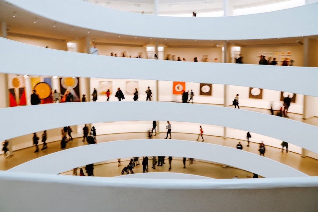 Guggenheim, MoMA